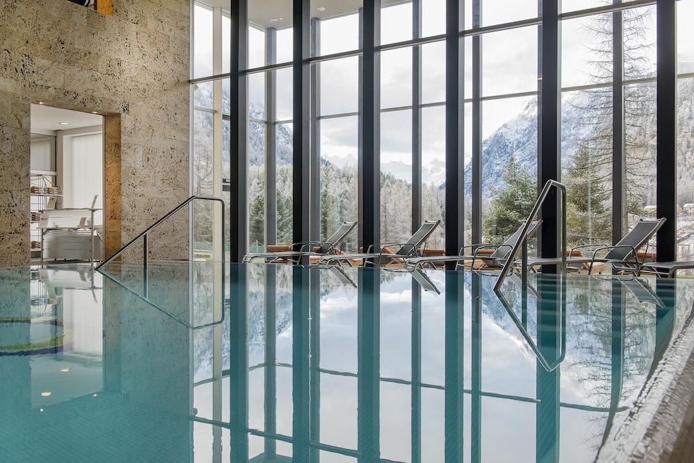 Hotel Saratz Pontresina Exterior photo